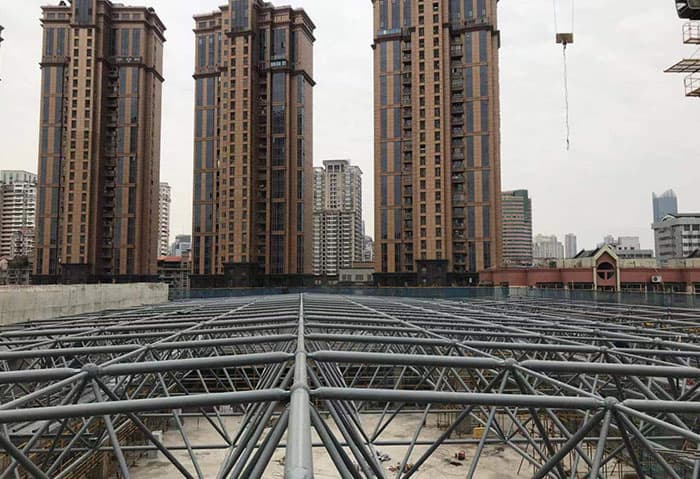 南康螺栓球网架结构